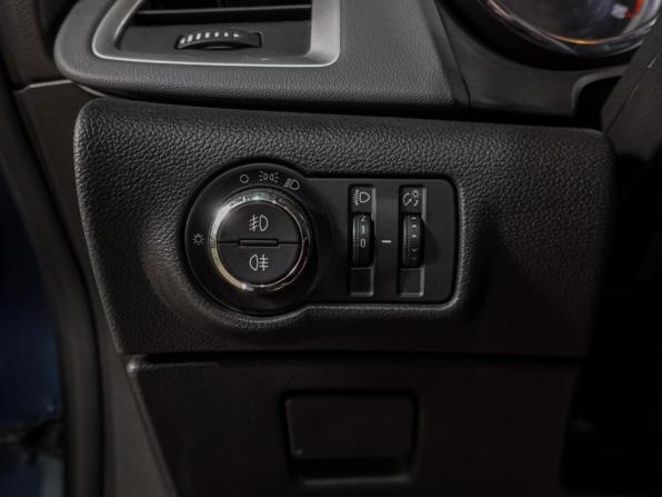 Opel Astra J Рестайлинг с пробегом 2013 года, цена 911 000 рублей, 160099 км, хэтчбек, Автокод Объявления