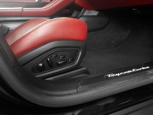 Porsche Taycan I с пробегом 2020 года, цена 7 629 000 рублей, 92458 км, седан, Автокод Объявления