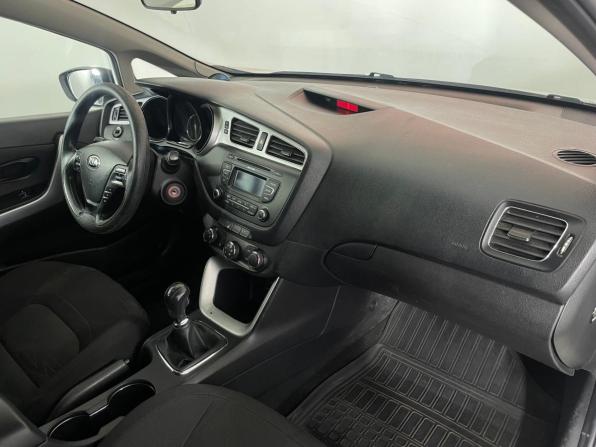 Kia Ceed II с пробегом 2014 года, цена 821 000 рублей, 157000 км, хэтчбек, Автокод Объявления