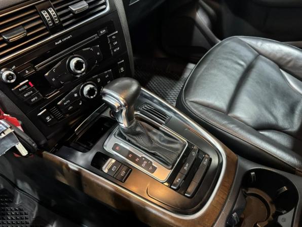 Audi Q5 I (8R) Рестайлинг с пробегом 2014 года, цена 1 725 000 рублей, 220000 км, внедорожник, Автокод Объявления