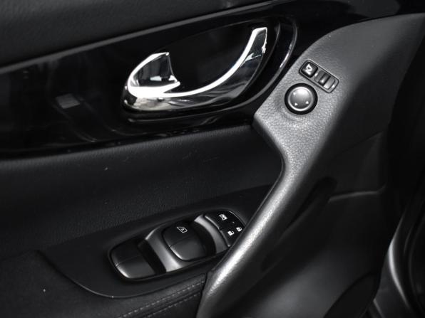 Nissan Qashqai II с пробегом 2017 года, цена 1 830 500 рублей, 71225 км, внедорожник, Автокод Объявления