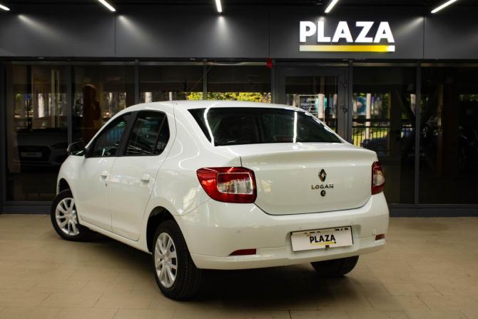 Renault Logan II Рестайлинг с пробегом 2022 года, цена 1 249 000 рублей, 50303 км, седан, Автокод Объявления