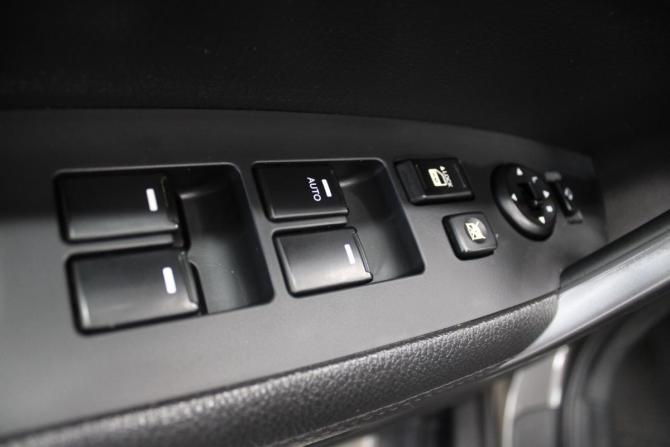 Kia Sorento II Рестайлинг с пробегом 2016 года, цена 1 798 000 рублей, 139953 км, внедорожник, Автокод Объявления