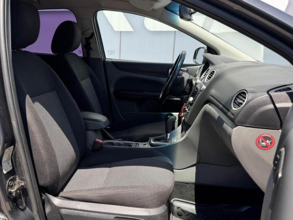Ford Focus II Рестайлинг с пробегом 2010 года, цена 679 000 рублей, 216143 км, хэтчбек, Автокод Объявления