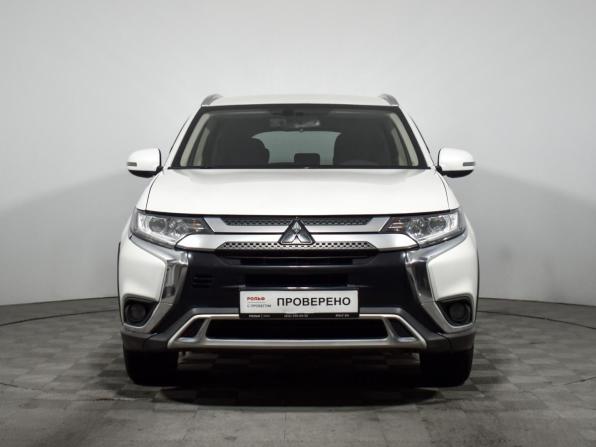 Mitsubishi Outlander III Рестайлинг 3 с пробегом 2020 года, цена 1 727 000 рублей, 145000 км, внедорожник, Автокод Объявления