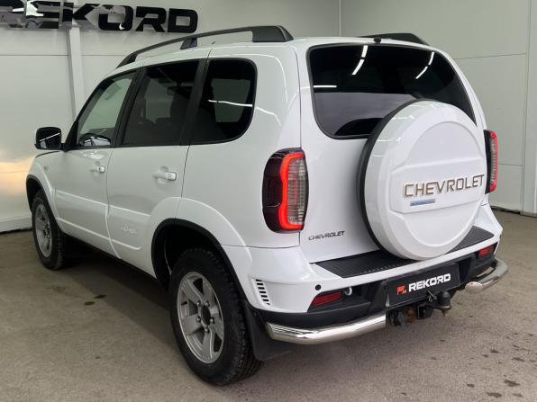 Chevrolet Niva I Рестайлинг с пробегом 2019 года, цена 929 000 рублей, 91754 км, внедорожник, Автокод Объявления