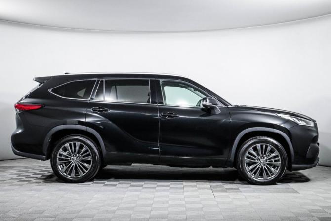 Toyota Highlander IV (XU70) с пробегом 2026 года, цена 5 449 000 рублей, 22923 км, внедорожник, Автокод Объявления