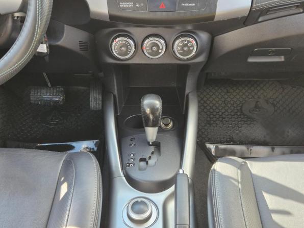 Mitsubishi Outlander II Рестайлинг с пробегом 2011 года, цена 1 275 000 рублей, 231498 км, внедорожник, Автокод Объявления