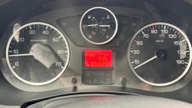Peugeot Partner II с пробегом 2011 года, цена 450 000 рублей, 185171 км, минивэн, Автокод Объявления