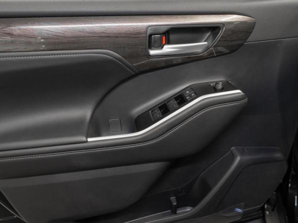 Toyota Highlander IV (XU70) с пробегом 2026 года, цена 5 190 000 рублей, 30 км, внедорожник, Автокод Объявления