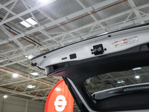 Toyota RAV4 V (XA50) с пробегом 2021 года, цена 3 449 700 рублей, 97304 км, внедорожник, Автокод Объявления