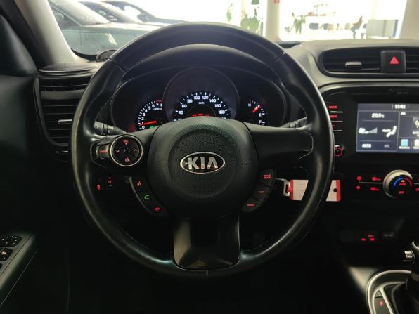 Kia Soul II Рестайлинг с пробегом 2018 года, цена 1 349 000 рублей, 108030 км, хэтчбек, Автокод Объявления