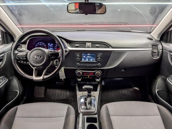 Kia Rio IV Рестайлинг с пробегом 2021 года, цена 1 390 000 рублей, 97751 км, седан, Автокод Объявления