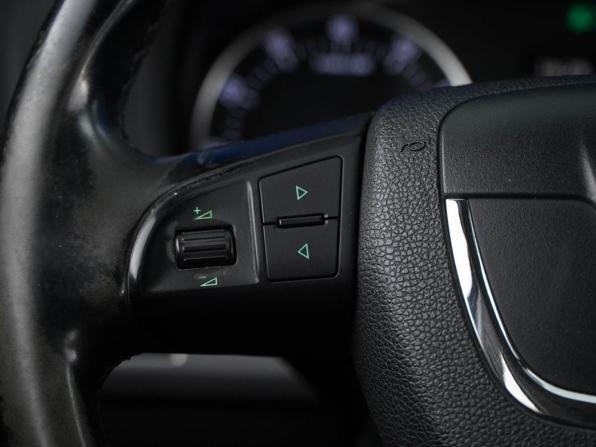 Skoda Octavia II (A5) Рестайлинг с пробегом 2012 года, цена 907 050 рублей, 211706 км, лифтбек, Автокод Объявления