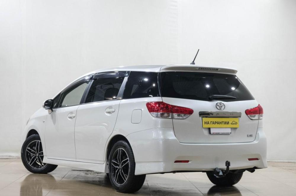 Toyota Wish II Новокузнецк  - изображение 5