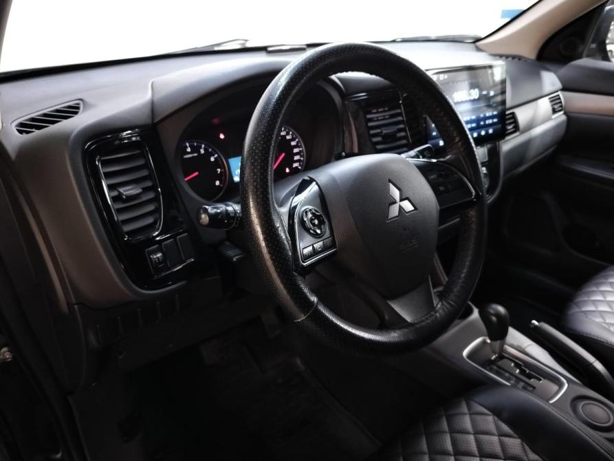 Mitsubishi Outlander III Санкт-Петербург  - изображение 9