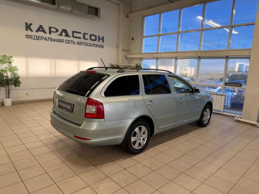 Skoda Octavia II (A5) Рестайлинг Волгоград  - изображение 2