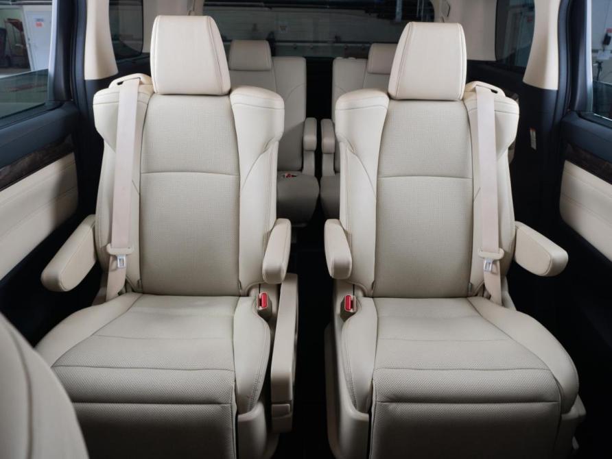 Toyota Alphard III Рестайлинг Тюмень  - изображение 19