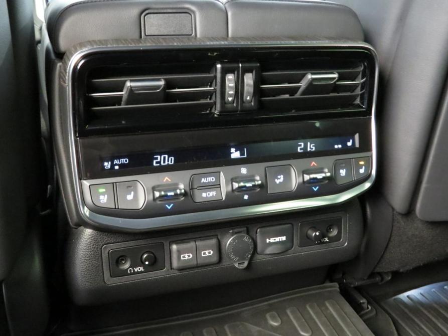 Toyota Land Cruiser 300 Series Санкт-Петербург  - изображение 22