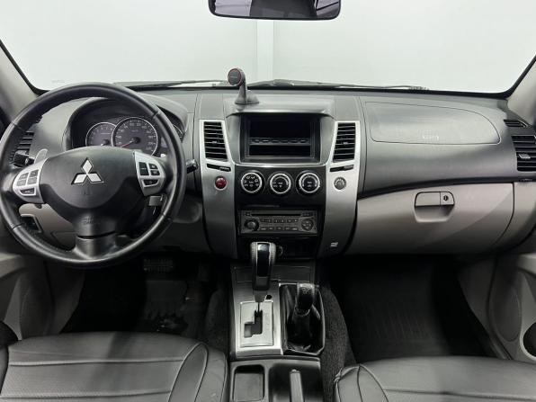 Mitsubishi Pajero Sport II Рестайлинг с пробегом 2014 года, цена 1 399 000 рублей, 349000 км, внедорожник, Автокод Объявления
