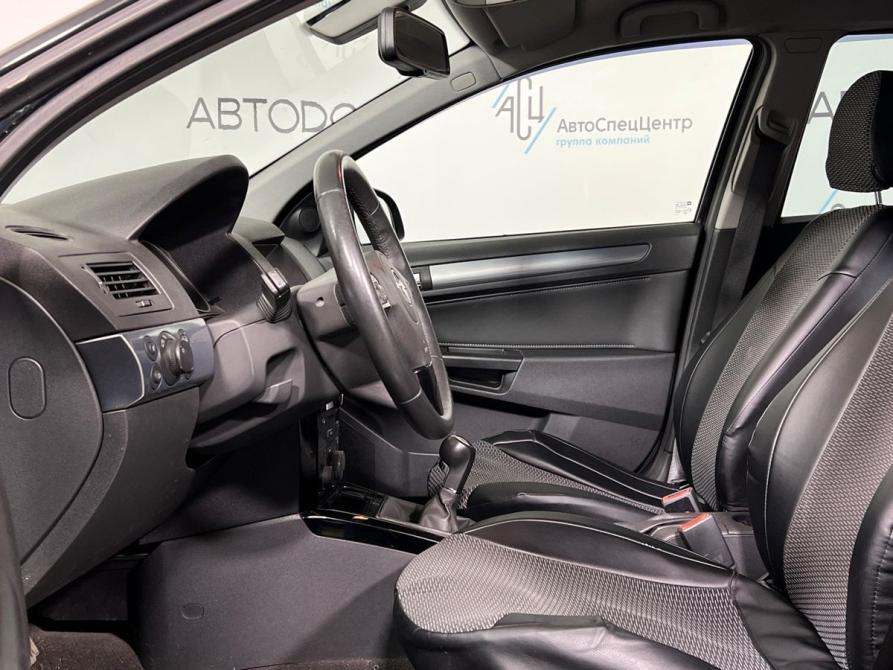 Opel Astra H Рестайлинг Москва  - изображение 8