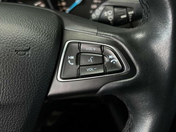 Ford Focus III Рестайлинг с пробегом 2018 года, цена 1 000 000 рублей, 152282 км, хэтчбек, Автокод Объявления