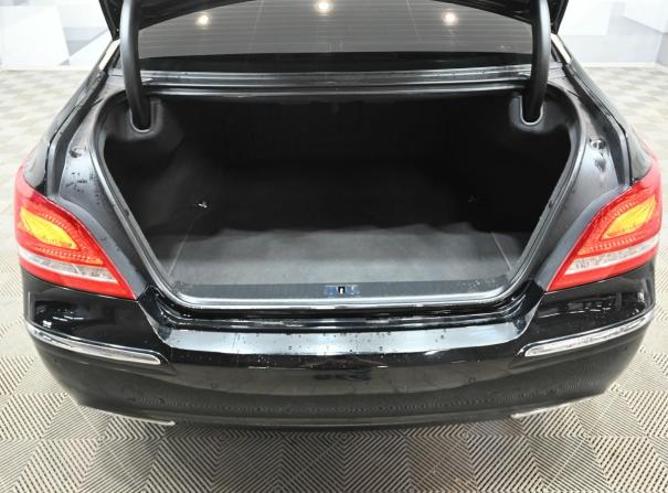 Hyundai Equus II с пробегом 2012 года, цена 1 520 000 рублей, 132550 км, седан, Автокод Объявления