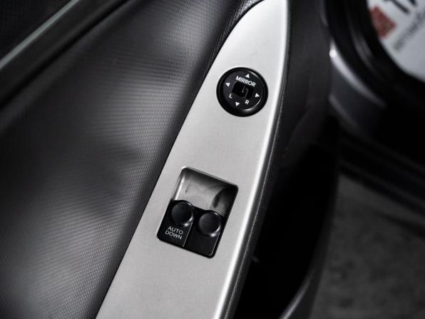 Hyundai Solaris I Рестайлинг с пробегом 2016 года, цена 829 500 рублей, 117914 км, хэтчбек, Автокод Объявления