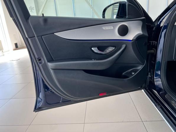 Mercedes-Benz E-Класс V (W213 S213 C238) с пробегом 2017 года, цена 2 750 000 рублей, 163536 км, седан, Автокод Объявления
