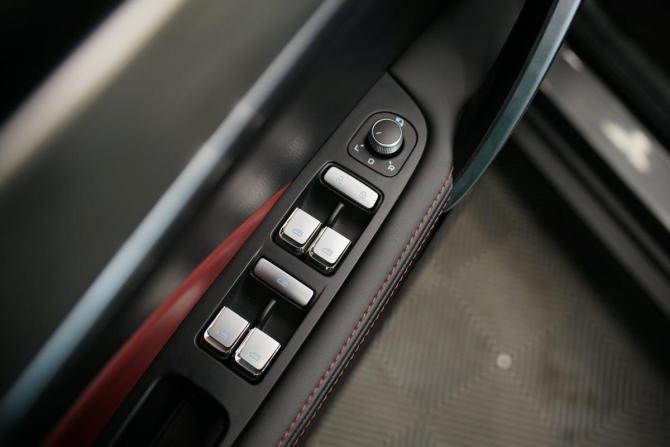 Geely Coolray I с пробегом 2024 года, цена 2 193 000 рублей, 43000 км, внедорожник, Автокод Объявления