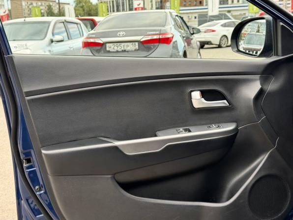 Kia Rio III Рестайлинг с пробегом 2016 года, цена 1 199 000 рублей, 87363 км, седан, Автокод Объявления
