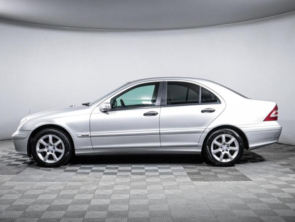 Mercedes-Benz C-Класс II (W203) с пробегом 2004 года, цена 749 000 рублей, 258134 км, седан, Автокод Объявления