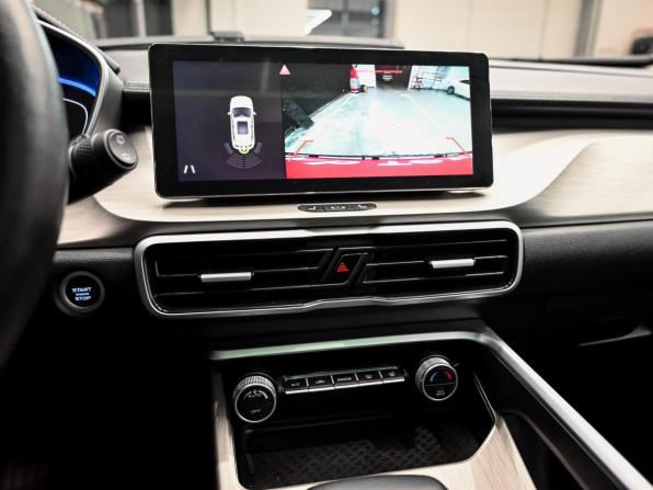 Geely Coolray I с пробегом 2023 года, цена 1 830 000 рублей, 76989 км, внедорожник, Автокод Объявления