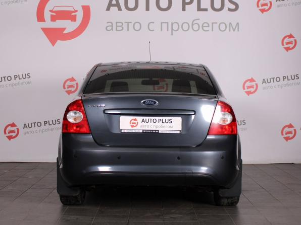 Ford Focus II Рестайлинг с пробегом 2011 года, цена 900 000 рублей, 76076 км, седан, Автокод Объявления