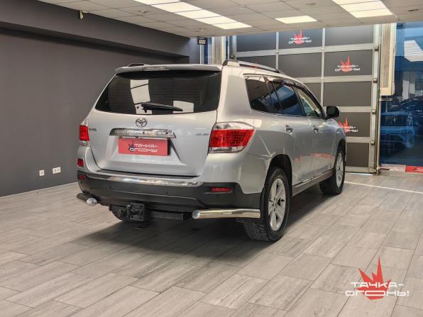 Toyota Highlander II (XU40) Рестайлинг с пробегом 2012 года, цена 2 048 000 рублей, 195000 км, внедорожник, Автокод Объявления