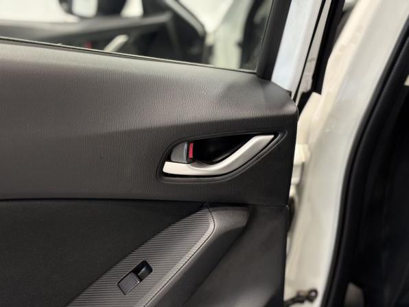 Mazda 3 III (BM) с пробегом 2014 года, цена 1 295 000 рублей, 179000 км, седан, Автокод Объявления