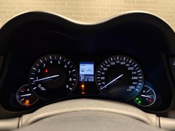 Infiniti M IV с пробегом 2011 года, цена 1 400 000 рублей, 217455 км, седан, Автокод Объявления