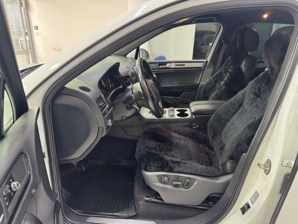 Volkswagen Touareg II с пробегом 2012 года, цена 2 130 000 рублей, 327269 км, внедорожник, Автокод Объявления