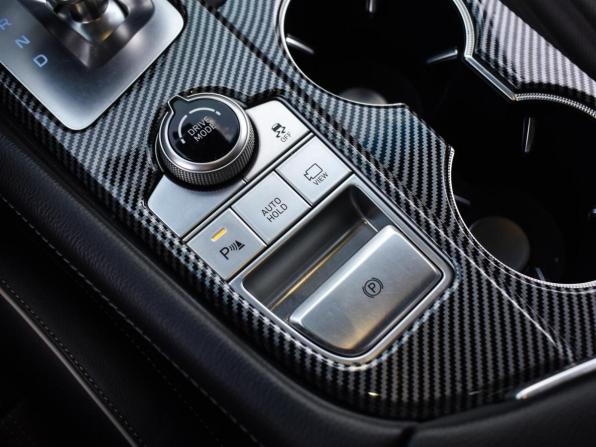 Genesis G70 I с пробегом 2020 года, цена 3 070 000 рублей, 85327 км, седан, Автокод Объявления