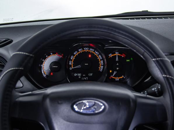 Lada (ВАЗ) Vesta I с пробегом 2020 года, цена 950 000 рублей, 104780 км, седан, Автокод Объявления