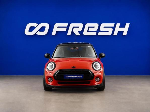 Mini Hatch III (F55/F56) Рестайлинг с пробегом 2018 года, цена 1 299 077 рублей, 229016 км, хэтчбек, Автокод Объявления