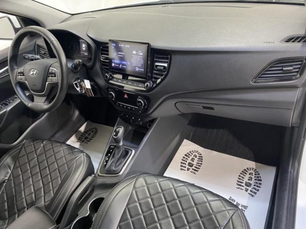 Hyundai Solaris II Рестайлинг с пробегом 2020 года, цена 1 695 000 рублей, 55340 км, седан, Автокод Объявления