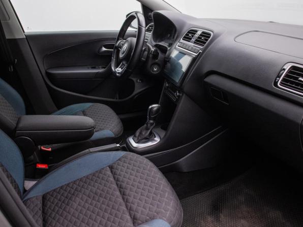 Volkswagen Polo V Рестайлинг с пробегом 2019 года, цена 1 150 000 рублей, 214931 км, седан, Автокод Объявления