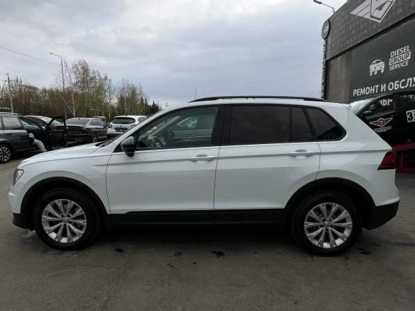 Volkswagen Tiguan II с пробегом 2019 года, цена 2 650 000 рублей, 41695 км, внедорожник, Автокод Объявления