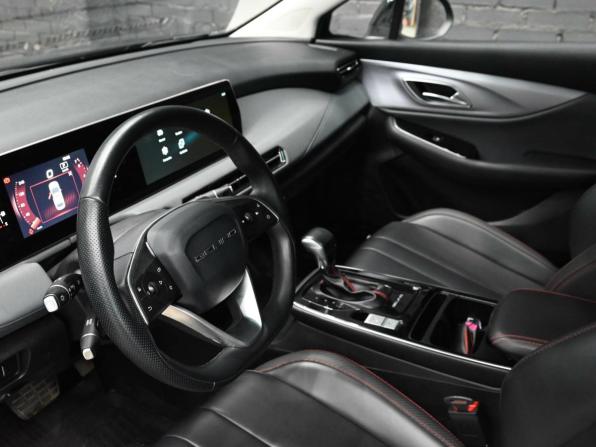 BAIC U5 Plus с пробегом 2023 года, цена 1 550 000 рублей, 21125 км, седан, Автокод Объявления
