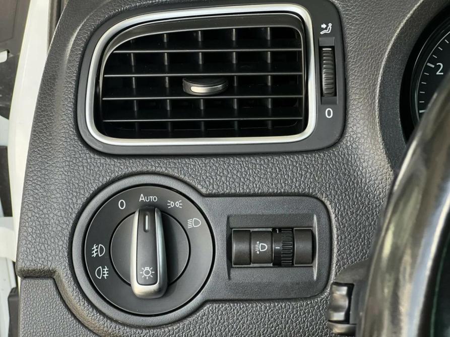 Volkswagen Polo V Рестайлинг Екатеринбург  - изображение 24