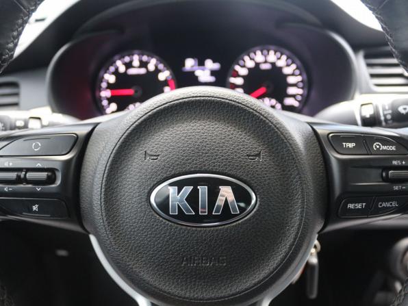 Kia Rio IV с пробегом 2018 года, цена 1 230 000 рублей, 170591 км, седан, Автокод Объявления
