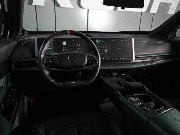 Changan UNI-T I Рестайлинг с пробегом 2023 года, цена 2 299 000 рублей, 40569 км, внедорожник, Автокод Объявления