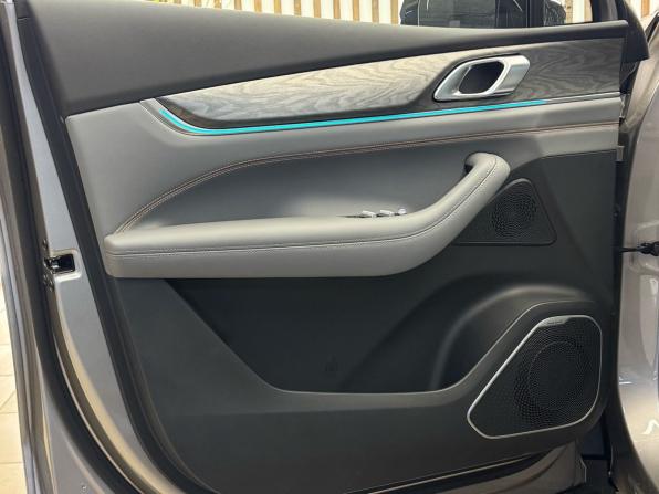 Geely Galaxy M7 с пробегом 2026 года, цена 3 550 000 рублей, 1442 км, внедорожник, Автокод Объявления