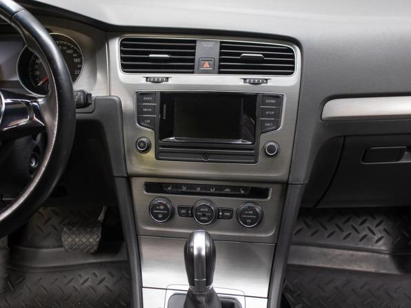 Volkswagen Golf VII с пробегом 2016 года, цена 1 398 000 рублей, 96000 км, хэтчбек, Автокод Объявления